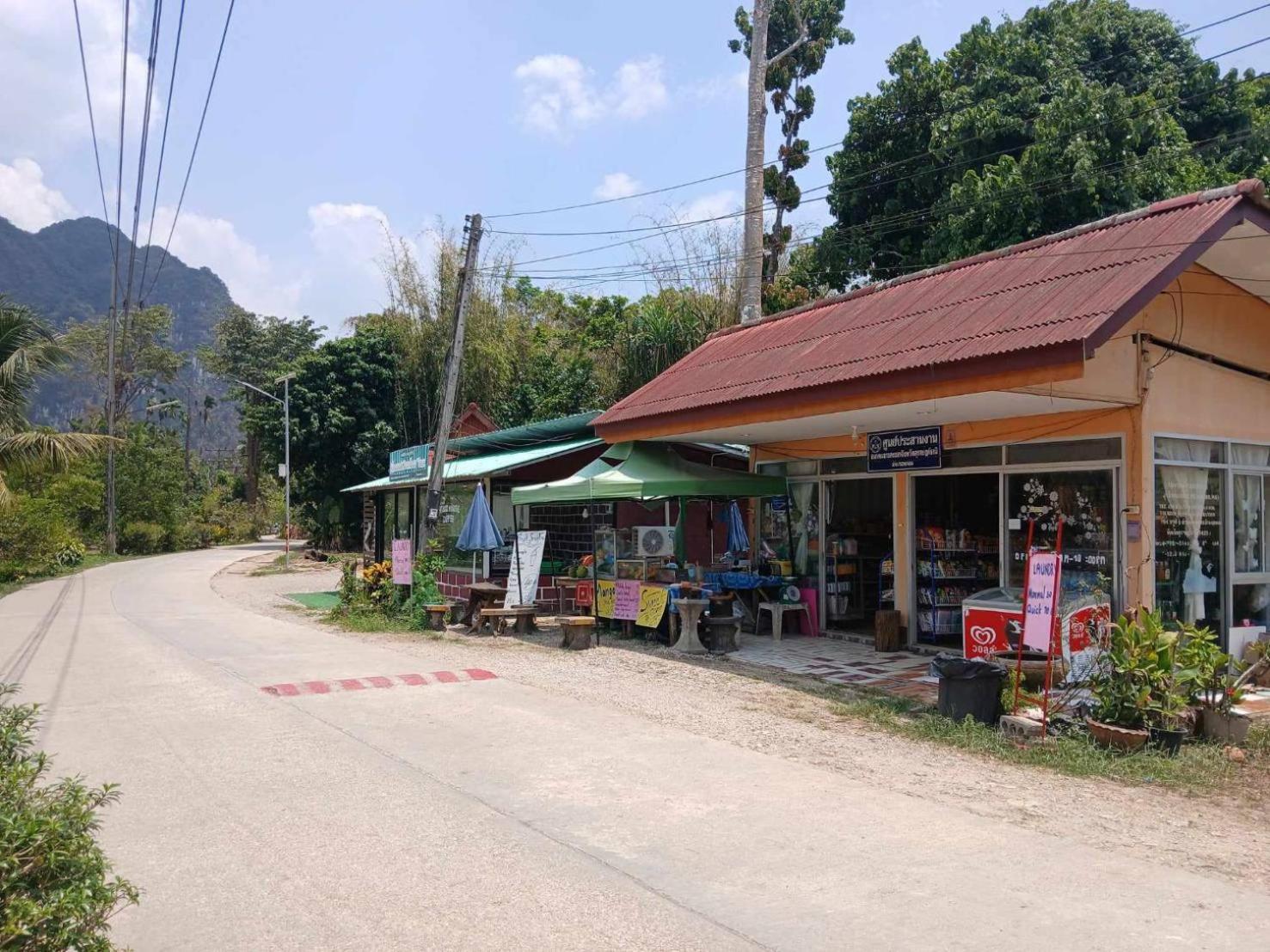מלון Khao Sok National Park Bamboo House מראה חיצוני תמונה